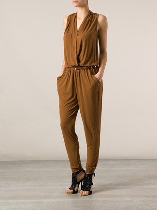 Dark Brown Jumpsuit Outfits: 