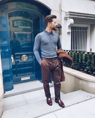 Charcoal Polo Outfits For Men: You'll be surprised at how super easy it is for any man to get dressed this way. Just a charcoal polo and brown dress pants. Throw burgundy leather tassel loafers into the mix to immediately amp up the fashion factor of any look.