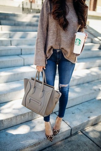 Women's Brown Oversized Sweater, Blue Ripped Skinny Jeans, Brown Leopard Suede Pumps, Grey Leather Tote Bag