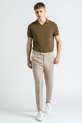Khaki Linen Chinos Outfits: This combo of a brown polo and khaki linen chinos makes for the ultimate off-duty ensemble for any gentleman. Complement this ensemble with a pair of white leather low top sneakers for maximum effect.