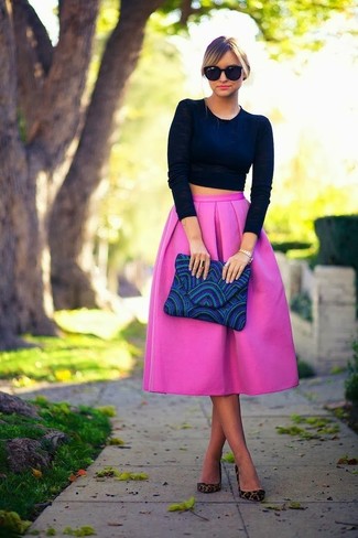 Hot Pink Pleated Midi Skirt Outfits: 