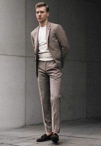 Brown Tassel Loafers with Crew-neck T-shirt Outfits: This combination of a crew-neck t-shirt and a brown suit is undeniable proof that a safe look doesn't have to be boring. And if you wish to instantly perk up this ensemble with one piece, complete this ensemble with a pair of brown tassel loafers.