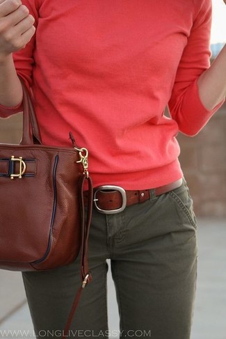 Tobacco Leather Tote Bag Outfits: 