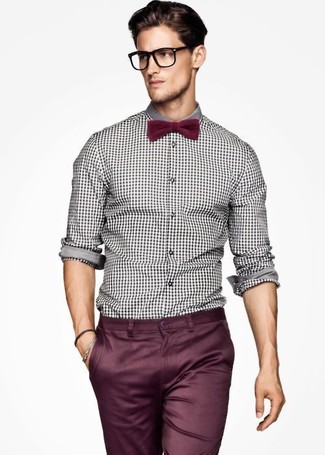 Burgundy Bow-tie Outfits For Men: 