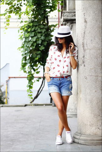 Women's Red and White Print Button Down Blouse, Blue Ripped Denim Shorts, White Low Top Sneakers, Red Leather Belt