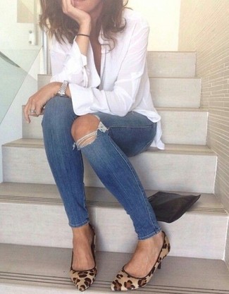 Women's White Button Down Blouse, Blue Ripped Skinny Jeans, Tan Leopard Suede Pumps, Black Leather Clutch