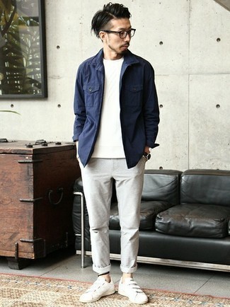 Men's White Cable Sweater, Navy Long Sleeve Shirt, Grey Chinos, White Leather Low Top Sneakers