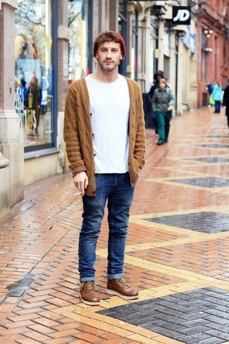 Knit Cardigan Outfits For Men: Why not consider pairing a knit cardigan with blue jeans? Both of these items are very comfortable and will look awesome worn together. Brown leather casual boots will give an added dose of polish to an otherwise utilitarian outfit.