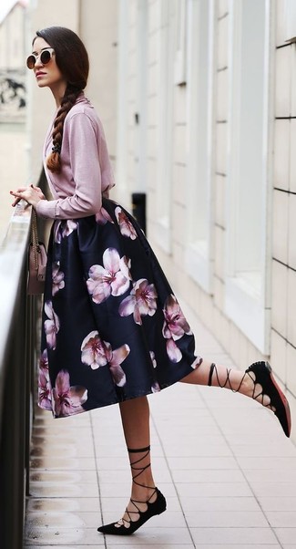 Floral Print Pleated Skirt With Two Inset Pockets To The Side
