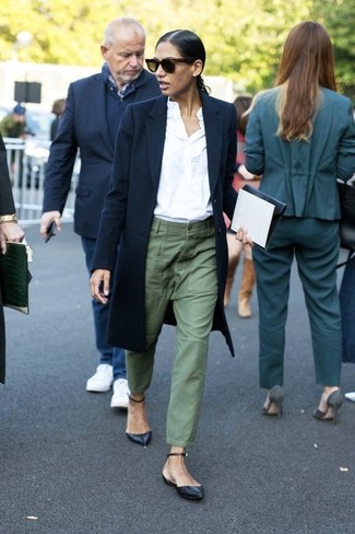 Dark Green Cargo Pants Outfits For Women: 