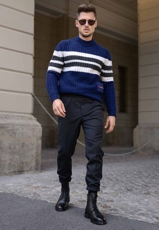 Navy and White Crew-neck Sweater Outfits For Men: 