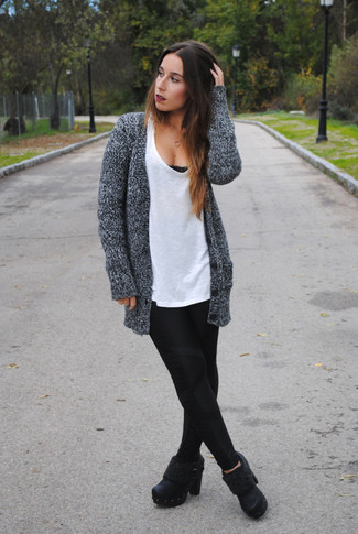 Black Leggings with Charcoal Knit Cardigan Outfits (5 ideas & outfits)