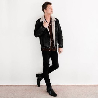 Charcoal Denim Jacket Outfits For Men: You'll be surprised at how super easy it is for any guy to get dressed this way. Just a charcoal denim jacket teamed with black skinny jeans. For shoes, you could follow a classier route with a pair of black leather chelsea boots.