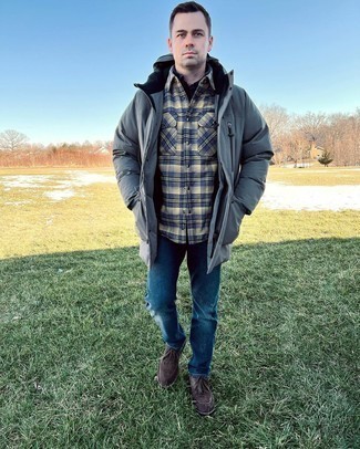 Multi colored Plaid Flannel Long Sleeve Shirt Outfits For Men: Such items as a multi colored plaid flannel long sleeve shirt and navy jeans are an easy way to inject toned down dapperness into your casual collection. If you want to break out of the mold a little, complete this getup with dark brown suede desert boots.
