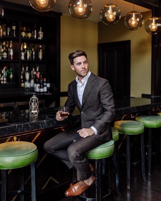 Brown Leather Derby Shoes Dressy Outfits: Marrying a charcoal suit with a white dress shirt is an on-point choice for a sharp and elegant look. For times when this outfit appears all-too-fancy, dial it down by slipping into brown leather derby shoes.