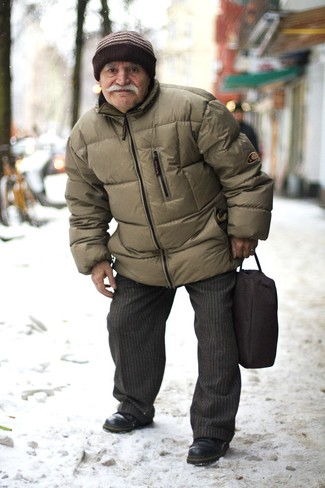 Olive Puffer Jacket Outfits For Men: 
