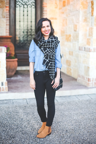 Black and White Check Scarf Outfits For Women: 