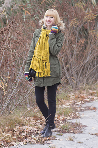 Mustard Knit Scarf Outfits For Women: 