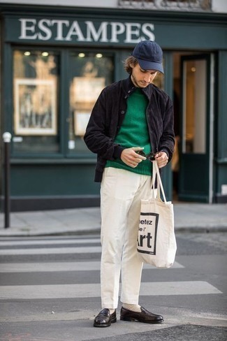 White and Black Canvas Tote Bag Outfits For Men: 
