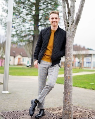 Black Oxford Shoes with Crew-neck Sweater Outfits: 