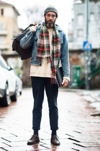 Green and Red Plaid Scarf Outfits For Men: 