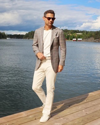 Beige Pocket Square Outfits After 40: 