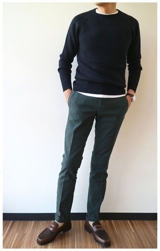 Teal Chinos Outfits: 