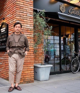 Brown Field Jacket with Chinos Outfits: 