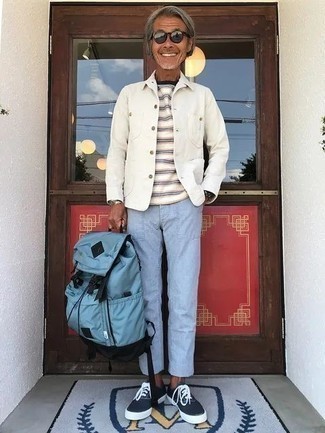 Light Blue Chinos Outfits: 