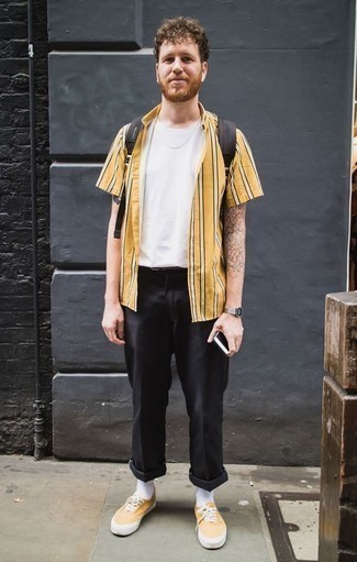 Yellow Vertical Striped Short Sleeve Shirt Outfits For Men: 