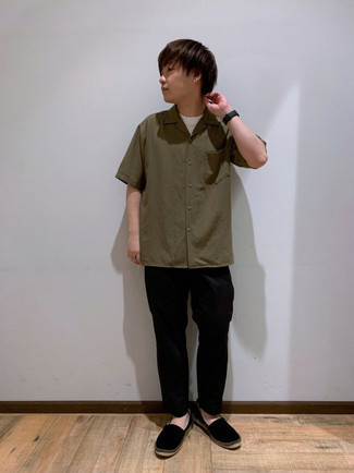 Olive Short Sleeve Shirt Outfits For Men: 