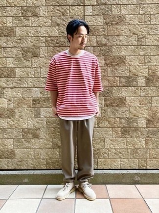 White and Red Horizontal Striped Crew-neck T-shirt Outfits For Men: 