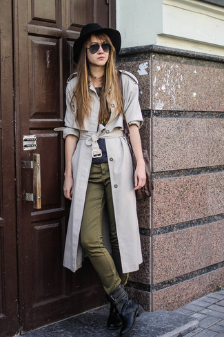 Grey Trenchcoat Outfits For Women: 