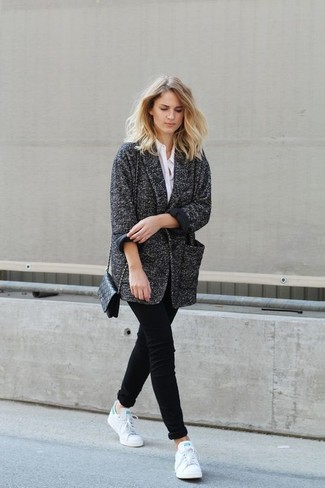 Grey Coat Outfits For Women: 