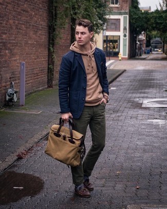 Tan Canvas Briefcase Outfits: 