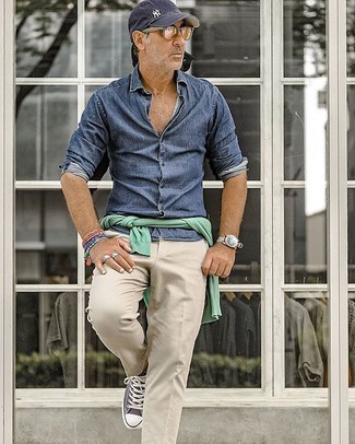 Grey High Top Sneakers Outfits For Men After 50: 