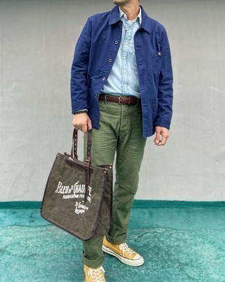 Dark Brown Print Tote Bag Outfits For Men: 
