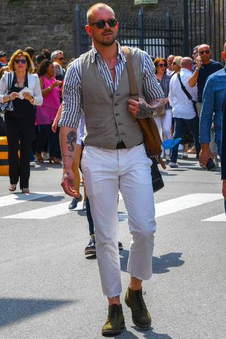 Grey Waistcoat Spring Outfits: 