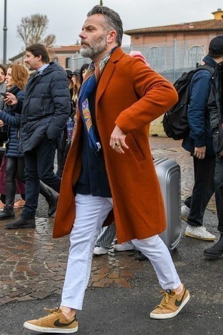 Orange Overcoat Outfits: 