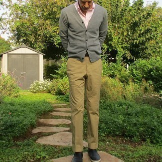 Grey Cardigan Outfits For Men After 50: 