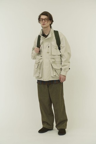 Beige Field Jacket Outfits: 