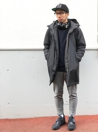 Charcoal Puffer Coat Outfits For Men: 