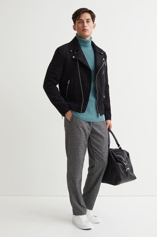 Light Blue Wool Turtleneck Outfits For Men: 