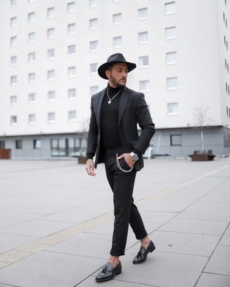 Charcoal Blazer Outfits For Men: 