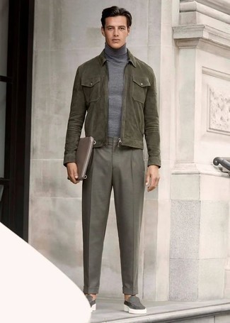 Grey Suede Loafers Outfits For Men: 