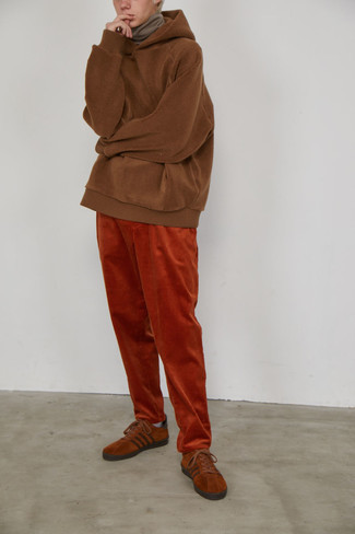 Brown Fleece Hoodie Outfits For Men: 