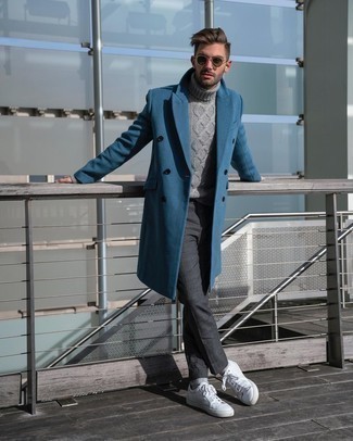 Blue Overcoat Outfits: 