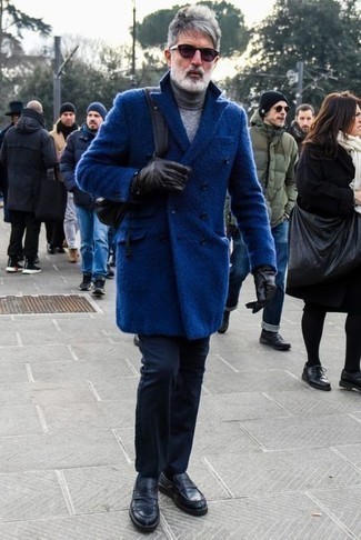 Blue Overcoat Outfits: 