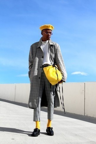 Yellow Canvas Tote Bag Outfits For Men: 