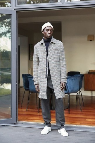 Grey Houndstooth Overcoat Outfits: 